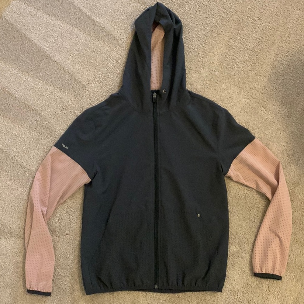 Vuori Grey and Pink wind breaker